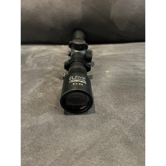Umbrex 4x32 scope- Preowned - Picture 3 of 5
